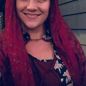 Meet your Posher, Allison